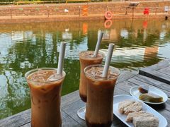 -侯臣咖啡文化村