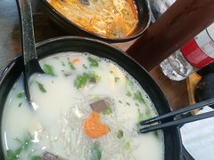 -鸭小妹鸭血粉丝(老门东店)