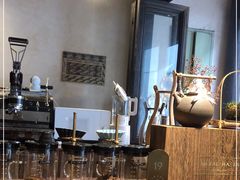 -Metal hands·铁手咖啡