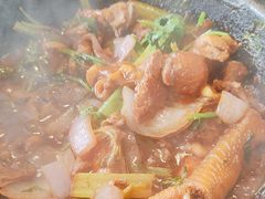 -重庆鸡公煲·青锅花椒鱼(牡丹江路店)