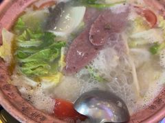 -阿婆情腊排骨火锅(金虹路店)