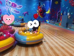 -鸿通城购物中心