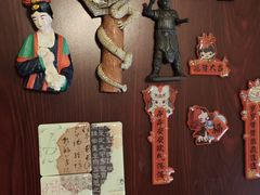 -泡泡玛特POPMART(蓝色港湾店)