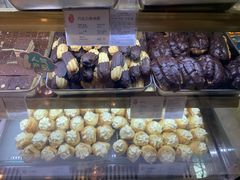 -上海哈尔滨食品厂(环球港店)