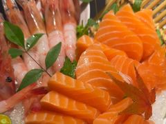 -山川小町·极番烧肉(新地假日广场店)