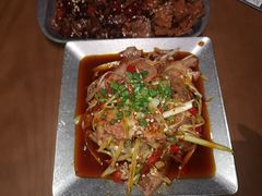 -三叔特色自贡菜(中海国际店)