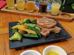 特色牛小排-Famous肥猫墨西哥音乐餐吧(五棵松华熙LIVE店)