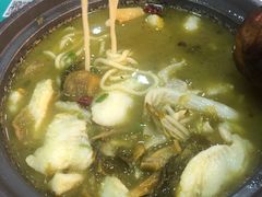 -周鱼小馆石锅酸菜鱼(活力汇店)