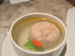手剥咸蛋黄狮子头-永春园·扬州早茶·淮扬菜(漫乐城店)