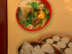 -佬钱湾仔(衣裳街店)