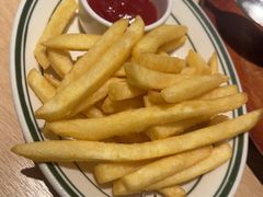 -菲滋意式餐厅(富阳东方茂店)