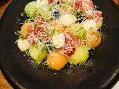 -半吨 Halfton&Friends(车公庙店)