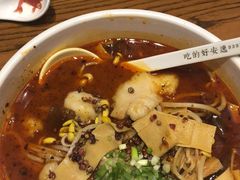 -渝是乎川渝小炒(新世界百货望京店)