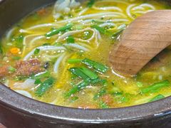 -良米山·云南野生菌过桥米线(上海首店)