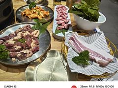 -青瓦餐厅·生鱼片·韩园烤肉(西塔店)
