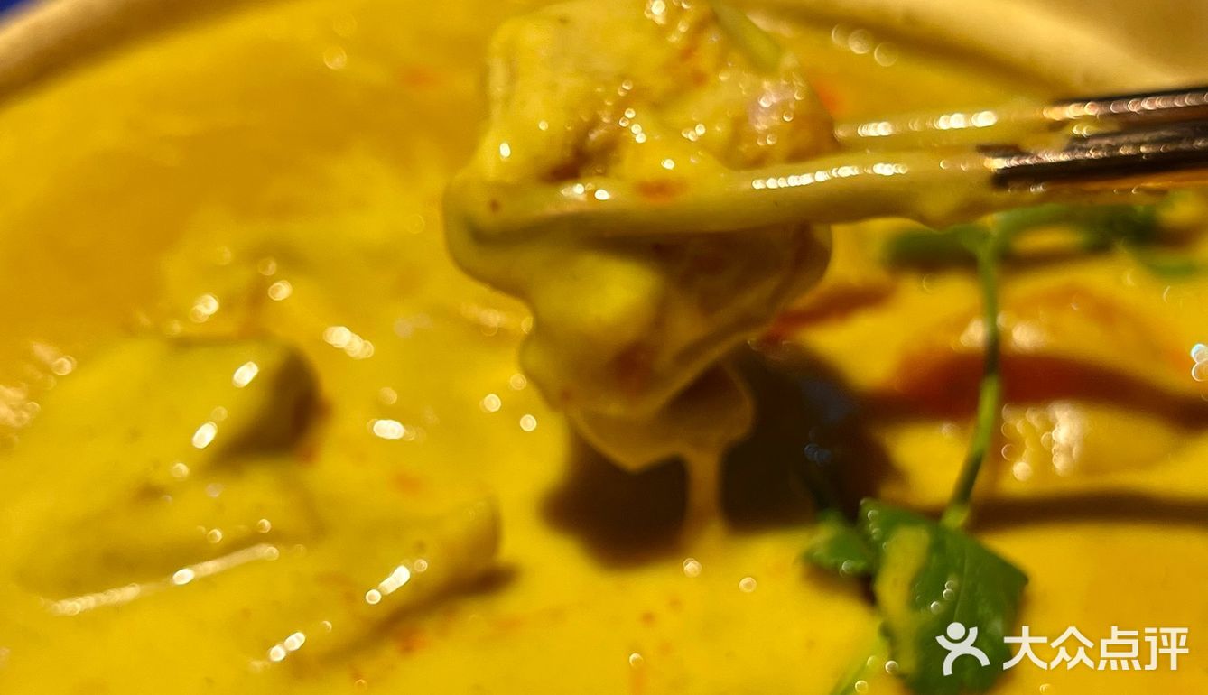 吃的双人餐,泰式冬阴功汤 味道跟在泰国吃的一模一样