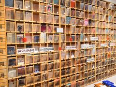 -猫的天空之城概念书店(杭州南宋御街店)