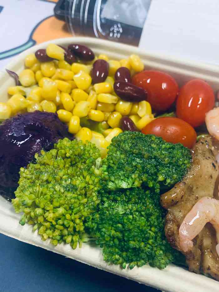 缤果盒子轻食沙拉(八一店)-"在这家前后也下单好几次外卖啦,总体感觉