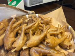-卡皮巴拉炸卤店