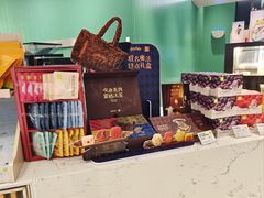 -奈雪的茶(优特汇店)