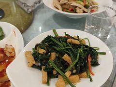 -汗腾格里·风味餐厅(新疆驻京办店)