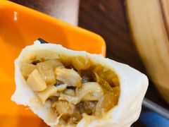 三丁蒸饺-大龙汤包