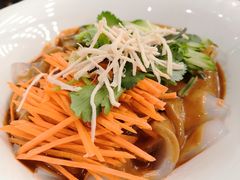 鸡丝拉皮-烤肉季饭庄