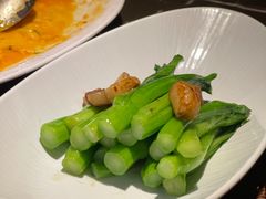 -海派悦庭·海胆烧麦·新融合菜(凯德广场店)