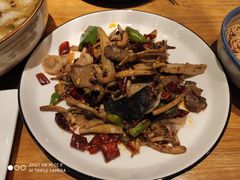 -十三式重庆江湖菜(金茂览秀城店)