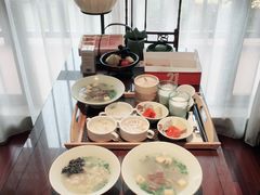 -南京夜泊秦淮君亭酒店·金陵书画院