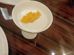 -君来湖滨饭店·玫瑰园