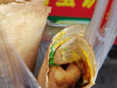 -正宗杂粮煎饼香软鸡蛋饼