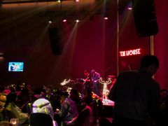 -TZ House音乐现场(来福士中心店)