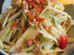 -大头虾越式风味餐厅(光明广场店)