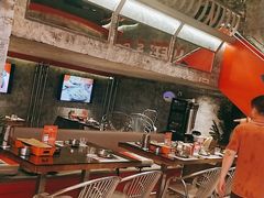 -神府路壹号·海鲜烧烤·砂锅粥·锅物(三坊七巷店)