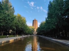-玲珑塔公园