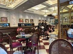 -秘密旅行Bonjour(黑金冠 江南西店)