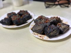 -五娭毑臭豆腐(黄兴南路店)