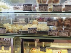 -白玉兰食品甜凤店(合生汇店)
