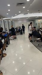点击看大图 -八佰伴8008星级形象店