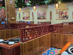 -袁小二大东北铁锅炖(吉祥村总部)