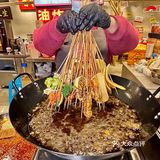 可以永远相信！昆明人排队都要吃的串串！ 