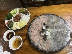 -官塘锋记鱼生·生腌·砂锅粥(牌坊街店)