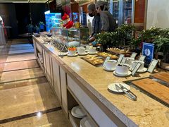 -大中华希尔顿酒店-念自助餐·嗨啤·小龙虾