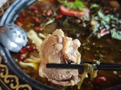 -符缸酸菜鸡(华阳店)