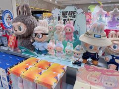 -泡泡玛特POPMART(蓝色港湾店)