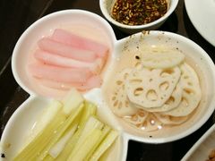 -黔蘑菇四季餐厅(观山湖店)