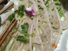 -红九格老火锅(三峡广场店)