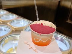 热红酒-Dip in Gelato(富民路店)