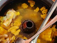 滋养核桃汽锅鸡-云海肴·汽锅鸡·云南代表菜(美罗城店)